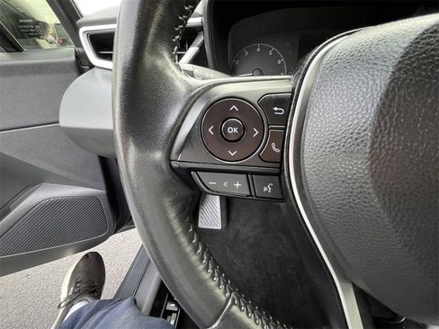 Used 2024 Toyota Corolla SE image 17