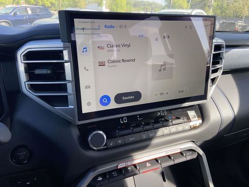 New 2025 Toyota Tundra Platinum AWD/4WD image 27