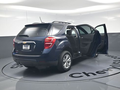 Used 2017 Chevrolet Equinox LT w/ Convenience Package FWD image 26