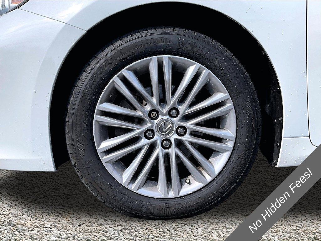 Used 2014 Lexus ES 350 w/ Luxury Package FWD image 8