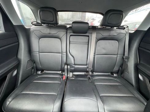 Used 2022 Lincoln Corsair AWD w/ Premium Package image 10