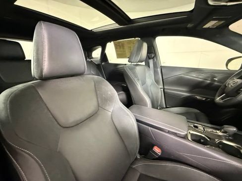 Used 2024 Lexus RX 350 FWD w/ Convenience Package image 33