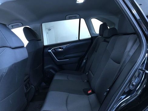 Certified 2025 Toyota RAV4 XLE AWD/4WD image 20