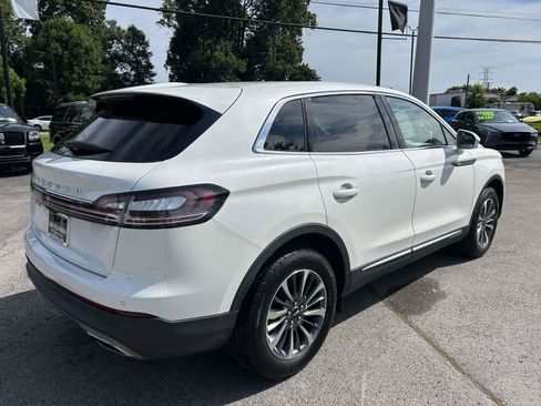 Certified 2023 Lincoln Nautilus FWD w/ Premium Package image 3