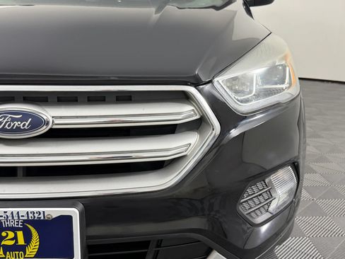 Used 2018 Ford Escape SEL AWD/4WD image 5