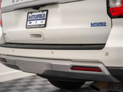 Used 2022 Ford Expedition XLT AWD/4WD image 10