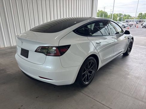 Used 2021 Tesla Model 3 Standard Range Plus RWD image 17