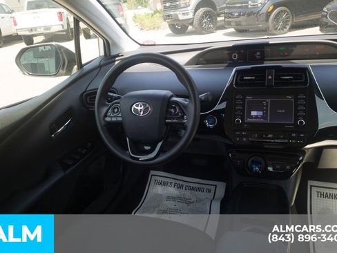 Used 2022 Toyota Prius LE FWD image 22