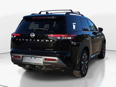 New 2026 Nissan Pathfinder Platinum w/ Accent Package FWD image 5
