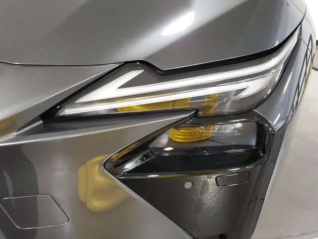 Used 2026 Lexus ES 500e w/ Convenience Package AWD/4WD image 30