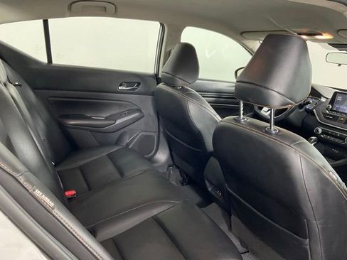 Used 2021 Nissan Altima 2.5 SR image 18