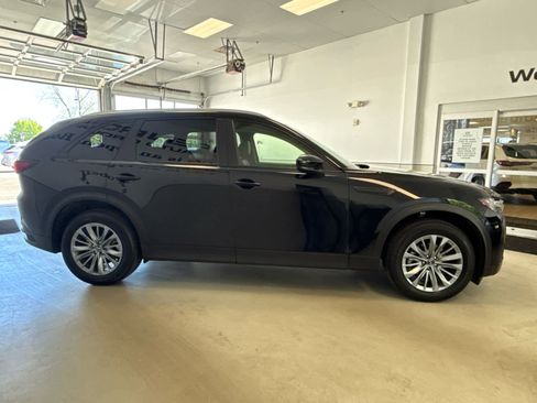 Certified 2024 MAZDA CX-90 3.3 Turbo w/ Select Package AWD/4WD image 6