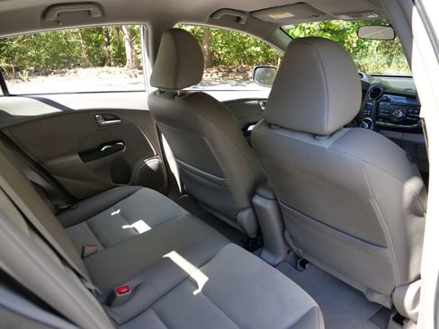 Used 2012 Honda Insight EX image 34