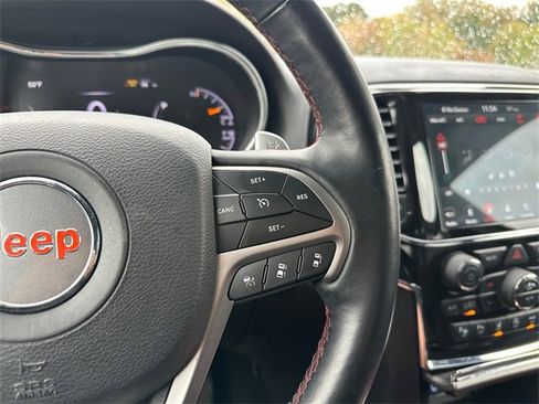 Used 2019 Jeep Grand Cherokee Trailhawk image 22
