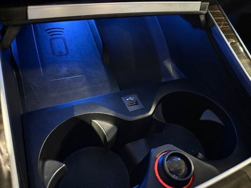 Used 2023 BMW X5 xDrive45e image 29