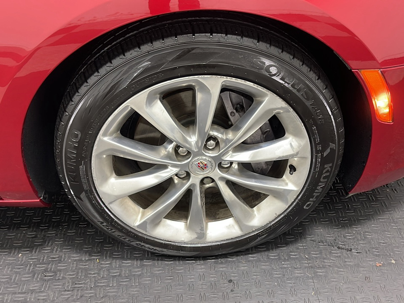 Used 2014 Cadillac XTS Premium w/ Driver Assist Package FWD image 23