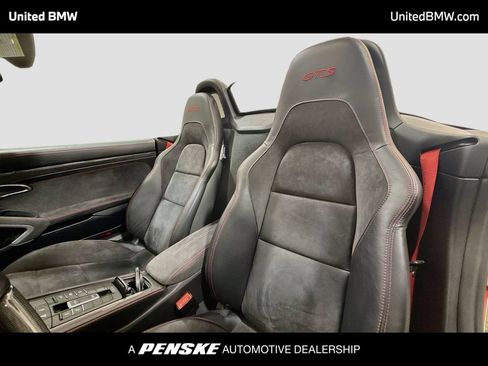 Used 2018 Porsche 718 Boxster GTS RWD image 12