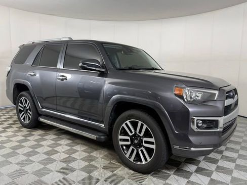 Used 2023 Toyota 4Runner Limited AWD/4WD image 10
