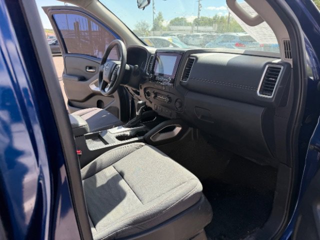 Used 2023 Nissan Frontier SV AWD/4WD image 28