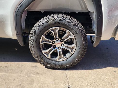 New 2026 GMC Sierra 1500 Pro w/ Pro Value Package image 51