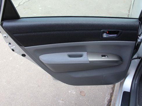 Used 2007 Toyota Prius FWD image 18