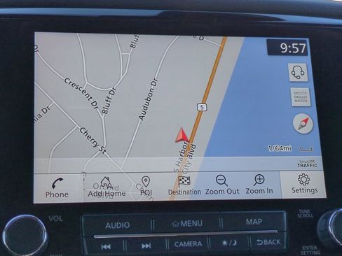 Certified 2022 Nissan Titan SV w/ SV Convenience Package image 21