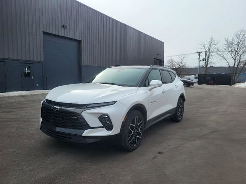 Used 2024 Chevrolet Blazer RS w/ Driver Confidence II Package image 7