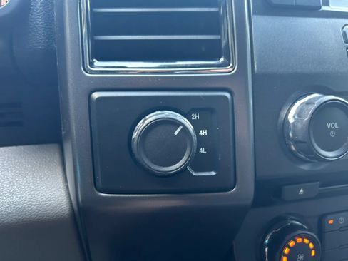 Used 2018 Ford F150 XLT AWD/4WD image 18
