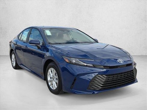 New 2026 Toyota Camry LE image 7