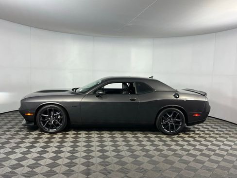 Used 2023 Dodge Challenger R/T w/ Plus Package image 11