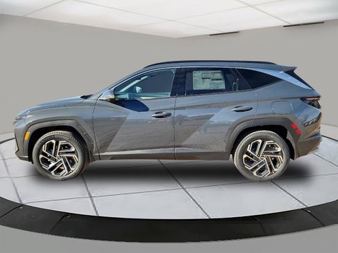 New 2026 Hyundai Tucson Limited AWD/4WD image 2