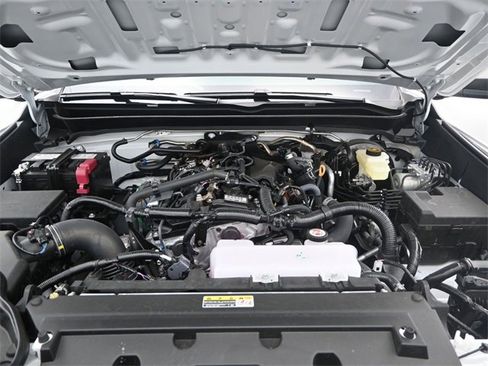 Used 2025 Toyota Tacoma SR w/ Towing Package image 14