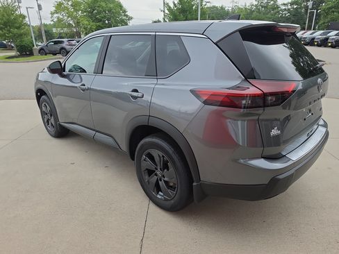 New 2026 Nissan Rogue SV w/ Cold Weather Package AWD/4WD image 5