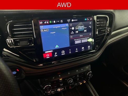 Used 2025 Dodge Durango GT AWD/4WD image 10
