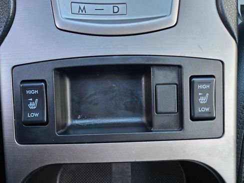 Used 2014 Subaru Outback 2.5i Limited image 13