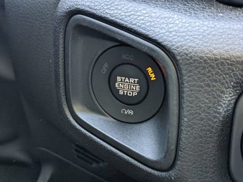 Used 2025 Jeep Wrangler Unlimited Sport AWD/4WD image 21