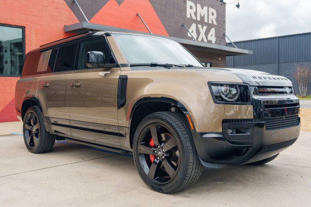Used 2025 Land Rover Defender 130 X AWD/4WD image 3