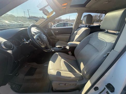 Used 2013 Nissan Rogue SL image 19