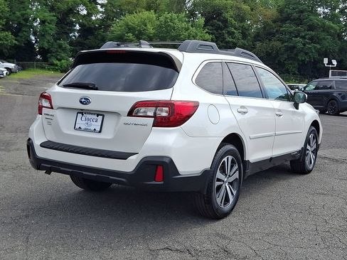 Used 2019 Subaru Outback 2.5i Limited AWD/4WD image 9