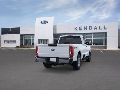Used 2026 Ford F350 XLT w/ FX4 Off-Road Package AWD/4WD image 8