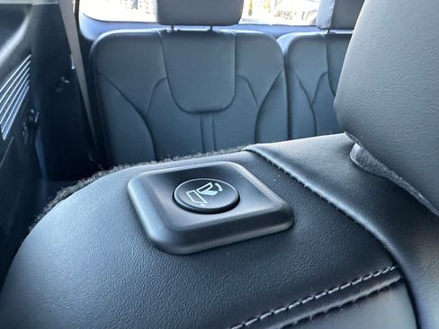 New 2026 Kia Sorento X-Line EX image 24