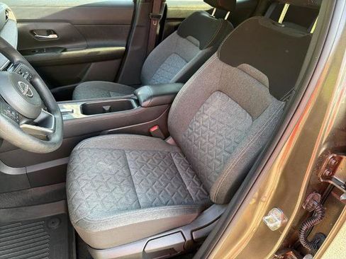 Certified 2026 Nissan Kicks SV w/ SV Premium Package FWD image 20