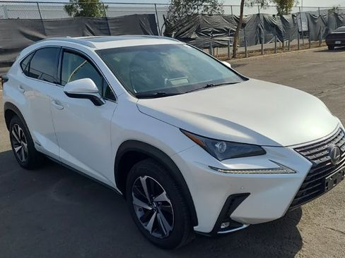Used 2018 Lexus NX 300h AWD w/ Premium Package image 3
