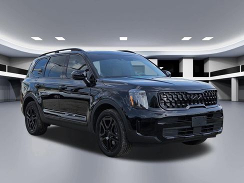 Certified 2025 Kia Telluride EX X-Line AWD/4WD image 8