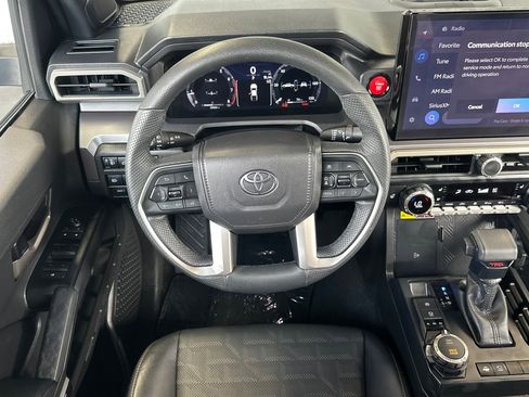 Certified 2025 Toyota Tacoma TRD Sport w/ TRD Sport Premium Package AWD/4WD image 13