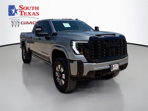 Used 2025 GMC Sierra 2500 Denali w/ Denali Reserve Package AWD/4WD image 1
