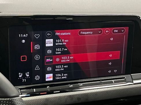 Used 2024 Volkswagen GTI SE w/ SE Leather Seats Package image 28