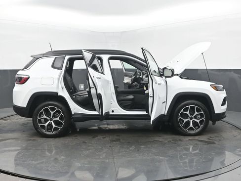 New 2026 Jeep Compass Limited image 57