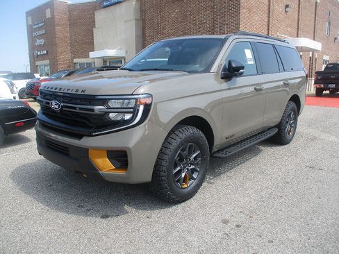 New 2027 Ford Expedition Tremor AWD/4WD image 3