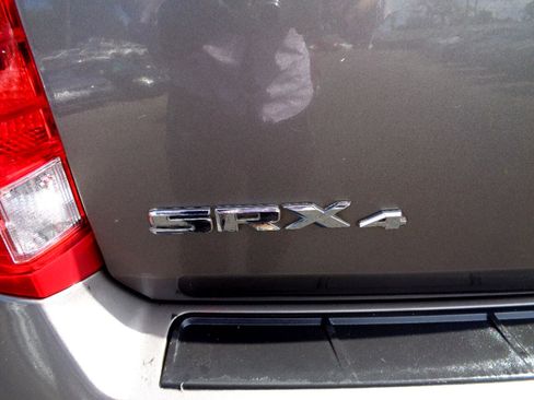 Used 2011 Cadillac SRX Luxury image 23